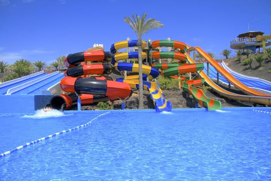 https://mdw-travel-data-us-east-1.s3.amazonaws.com/img/country/Spain/Acua-Water-Park/img_01.jpg