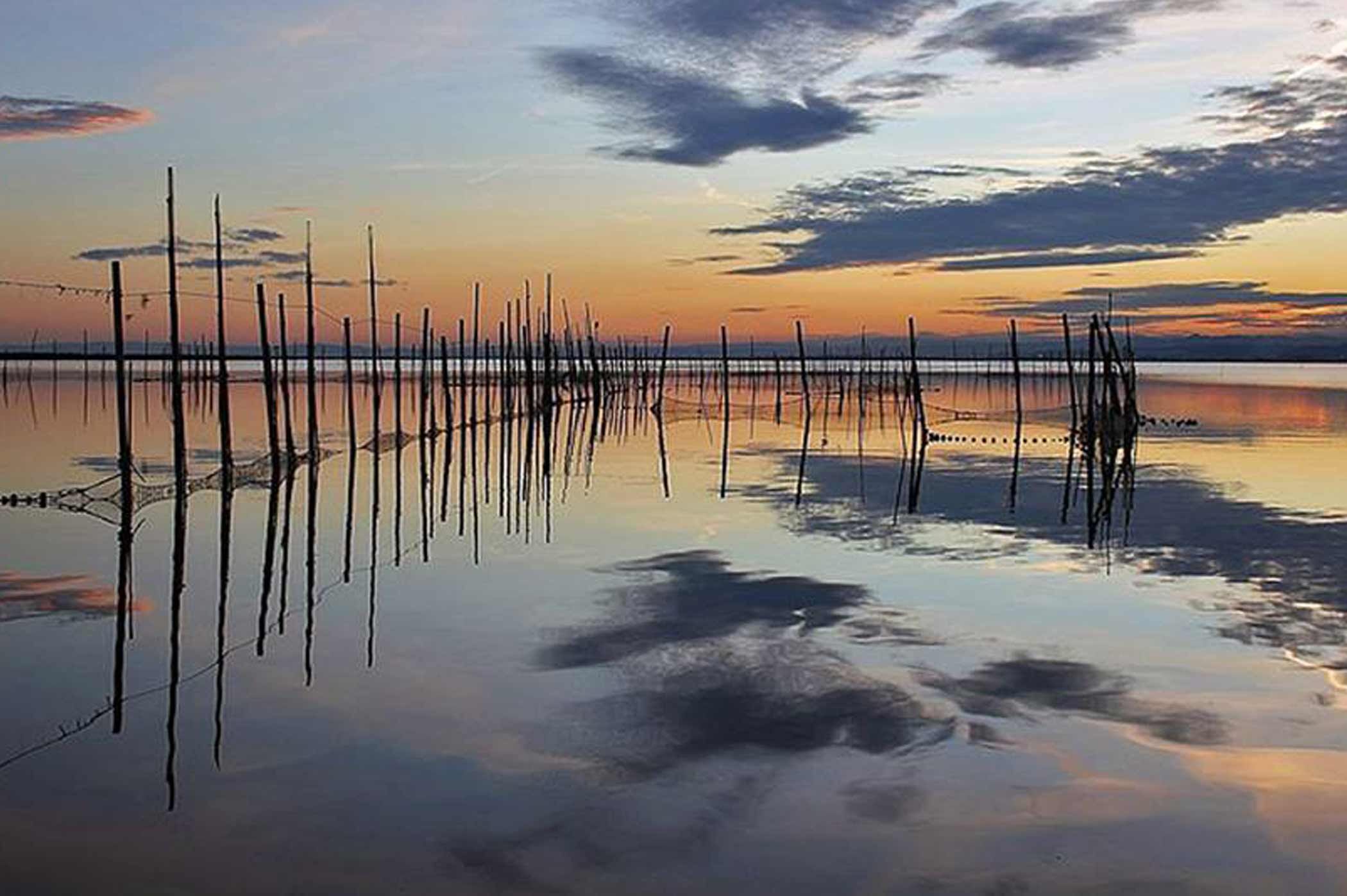 https://mdw-travel-data-us-east-1.s3.amazonaws.com/img/country/Spain/Albufera-Natural-Park/img_03.jpg