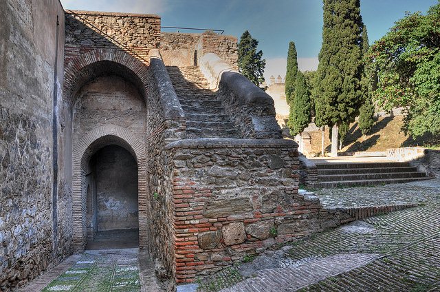 https://mdw-travel-data-us-east-1.s3.amazonaws.com/img/country/Spain/Alcazaba/img_04.jpg
