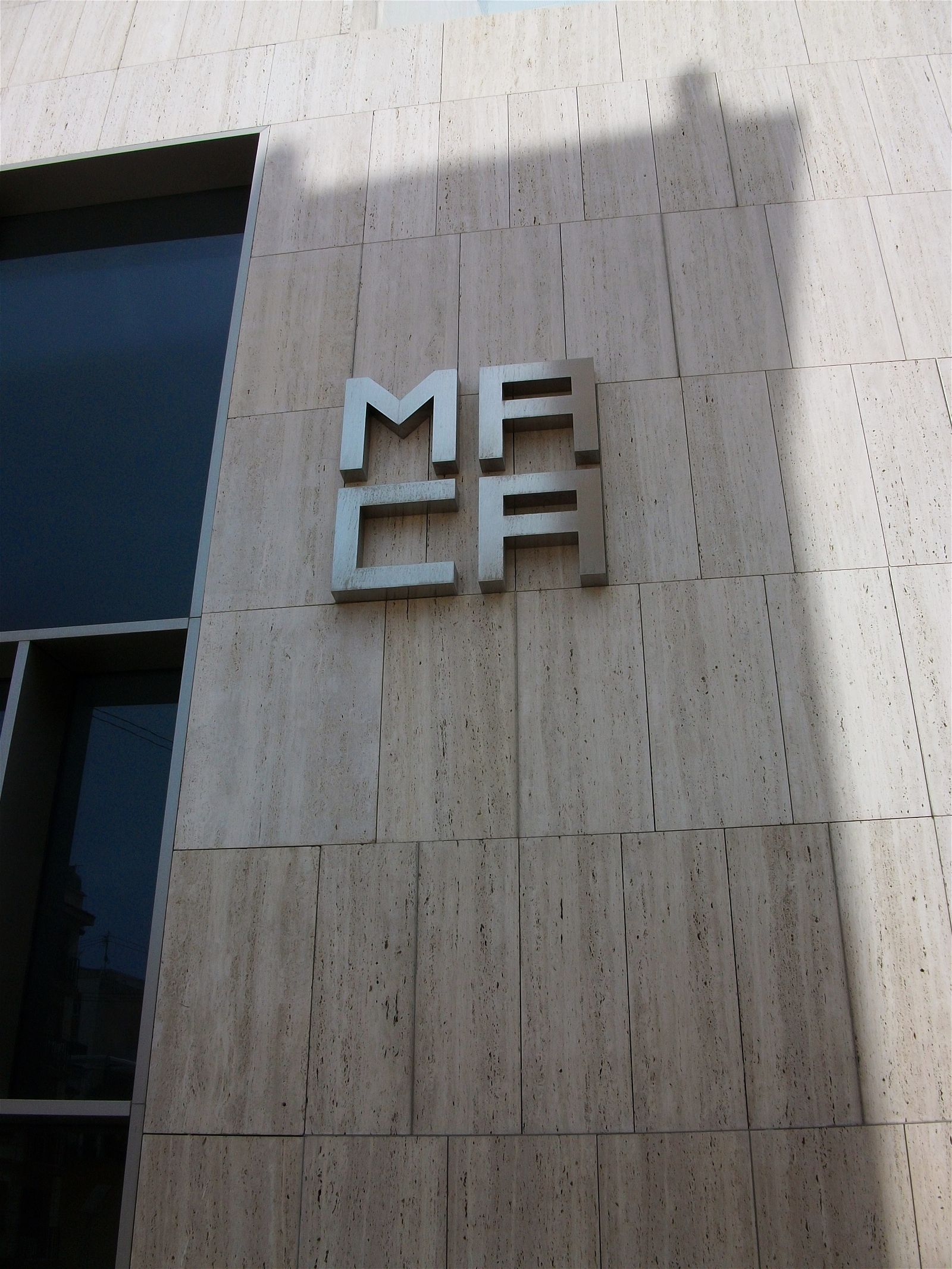 https://mdw-travel-data-us-east-1.s3.amazonaws.com/img/country/Spain/Alicante-Museum-of-Contemporary-Art/img_01.jpg