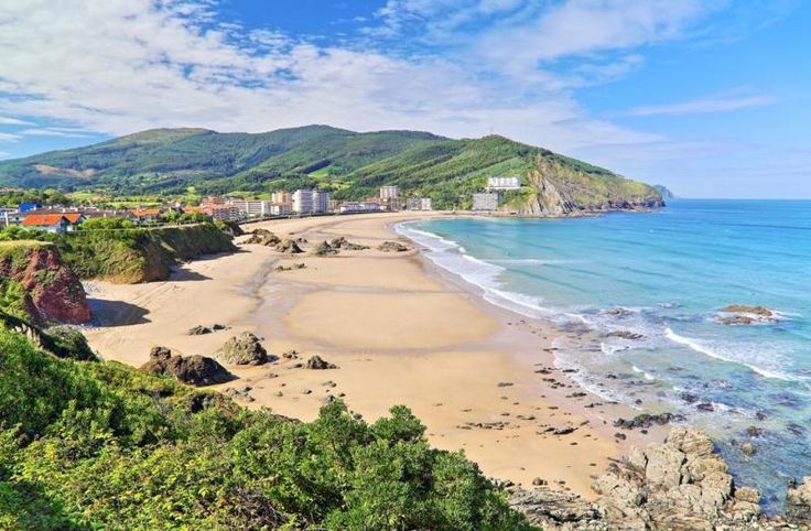 https://mdw-travel-data-us-east-1.s3.amazonaws.com/img/country/Spain/Bakio-Beach/img_00.jpg