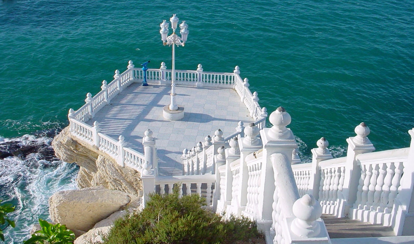 https://mdw-travel-data-us-east-1.s3.amazonaws.com/img/country/Spain/Balcon-del-Mediterraneo/img_03.jpg