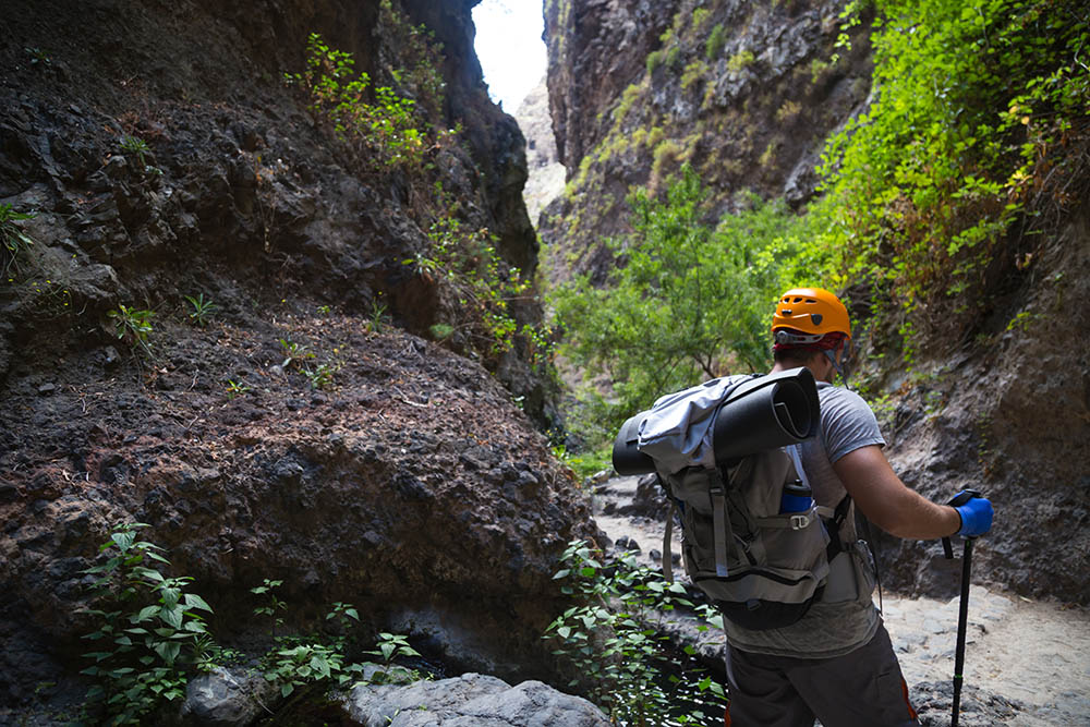 https://mdw-travel-data-us-east-1.s3.amazonaws.com/img/country/Spain/Barranco-del-Infierno/img_02.jpg