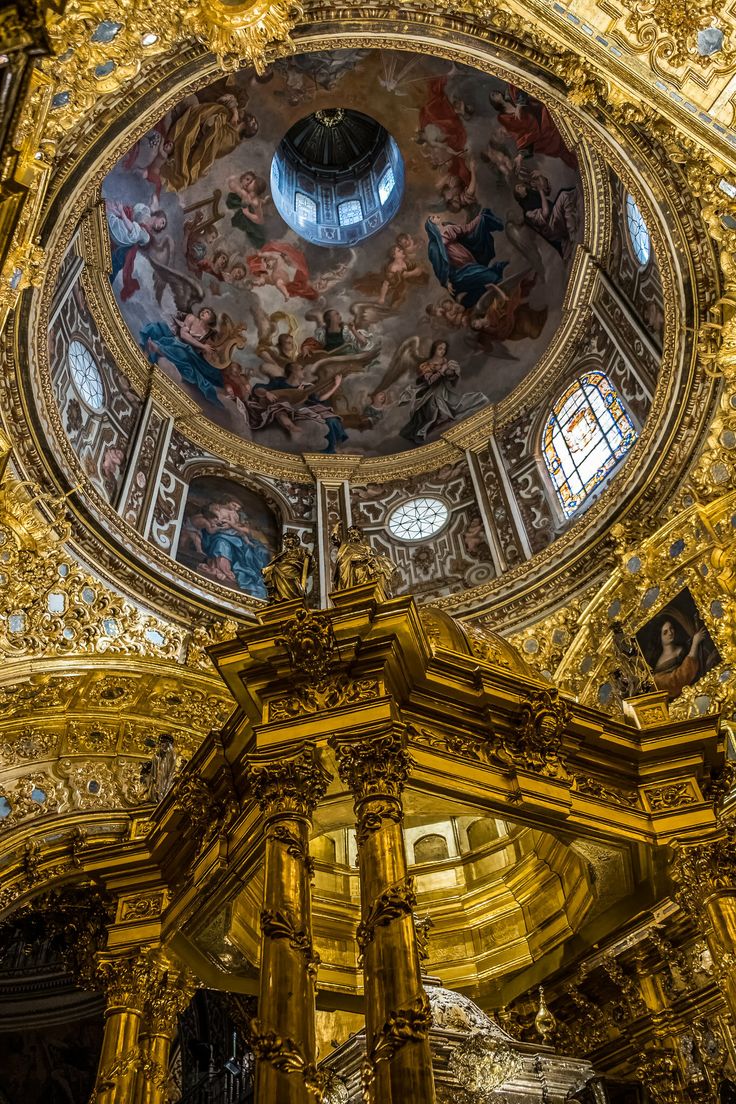 https://mdw-travel-data-us-east-1.s3.amazonaws.com/img/country/Spain/Basilica-de-San-Juan-de-Dios/img_03.jpg