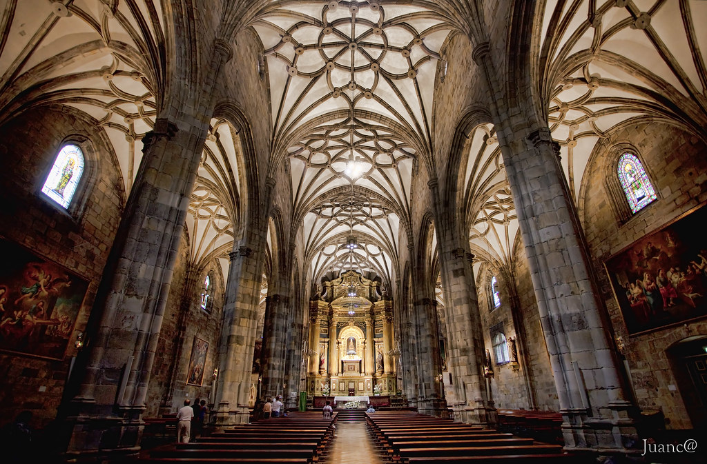 https://mdw-travel-data-us-east-1.s3.amazonaws.com/img/country/Spain/Basilica-of-Begona/img_03.jpg