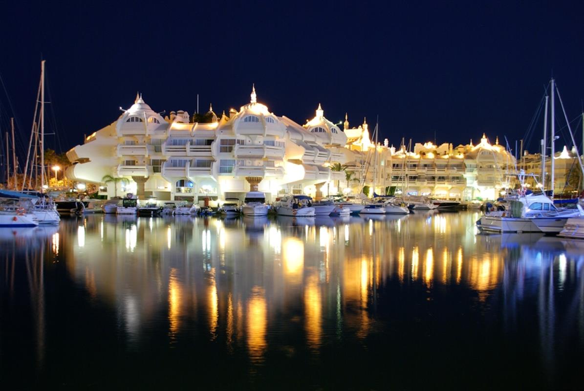 https://mdw-travel-data-us-east-1.s3.amazonaws.com/img/country/Spain/Benalmadena-Marina/img_00.jpg