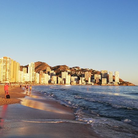 https://mdw-travel-data-us-east-1.s3.amazonaws.com/img/country/Spain/Benidorm-Old-Town/img_03.jpg