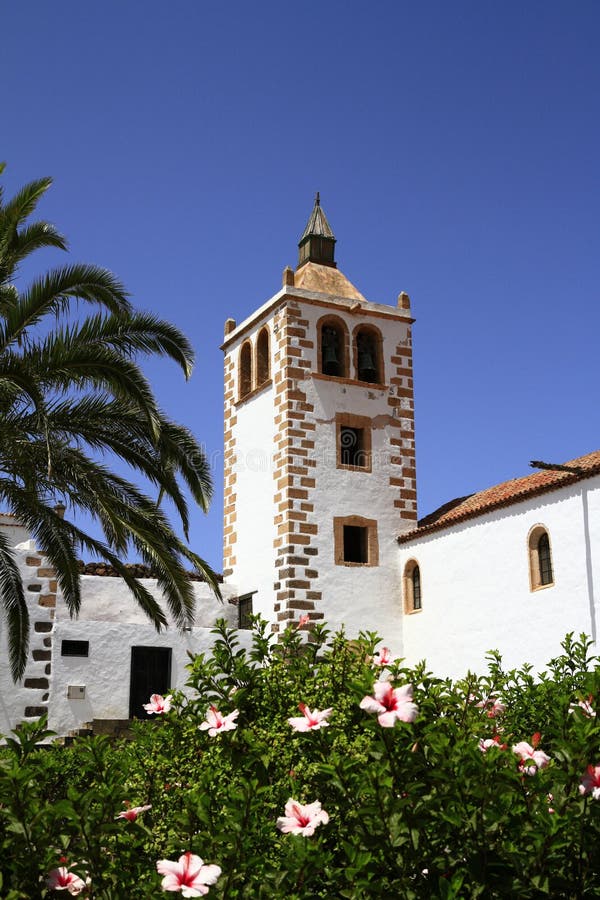 https://mdw-travel-data-us-east-1.s3.amazonaws.com/img/country/Spain/Betancuria-Church/img_04.jpg