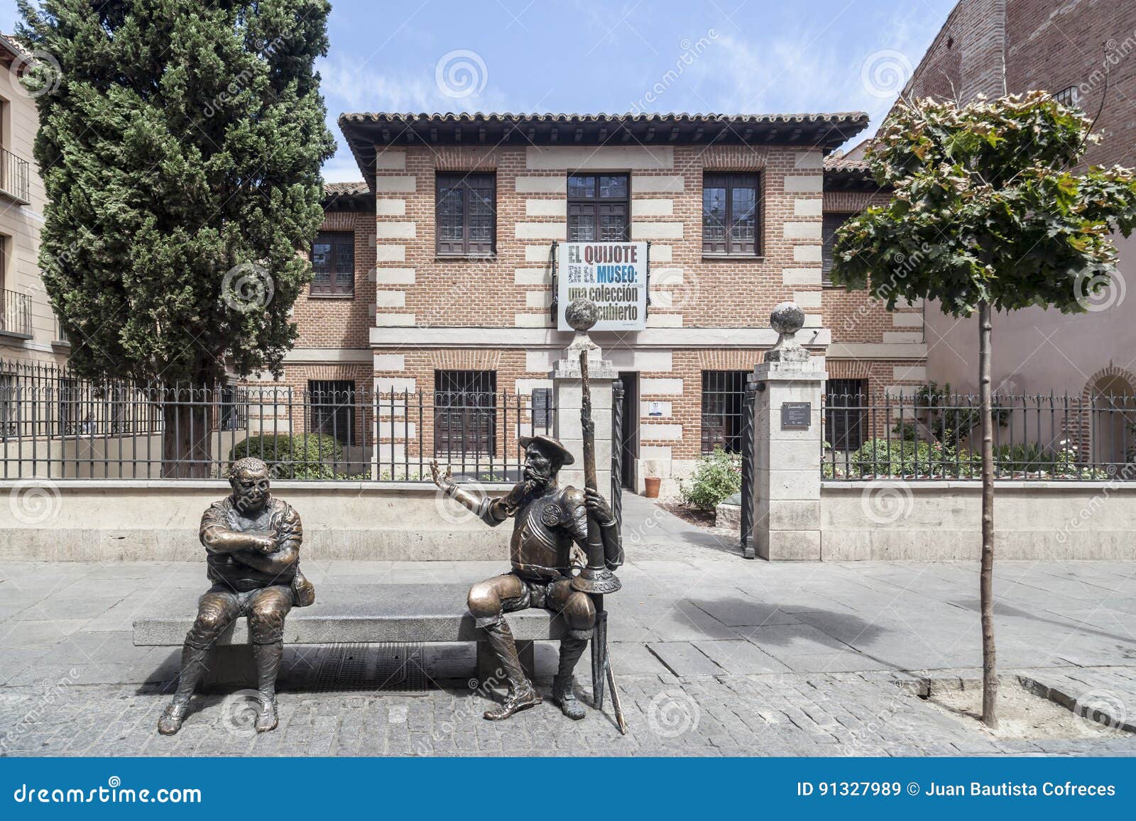 https://mdw-travel-data-us-east-1.s3.amazonaws.com/img/country/Spain/Birthplace-Museum-of-Cervantes/img_02.jpg