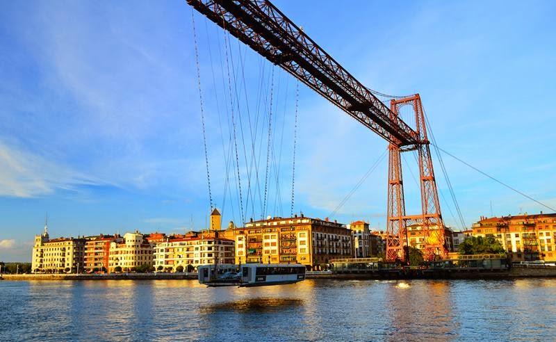 https://mdw-travel-data-us-east-1.s3.amazonaws.com/img/country/Spain/Biscay-Bridge/img_01.jpg