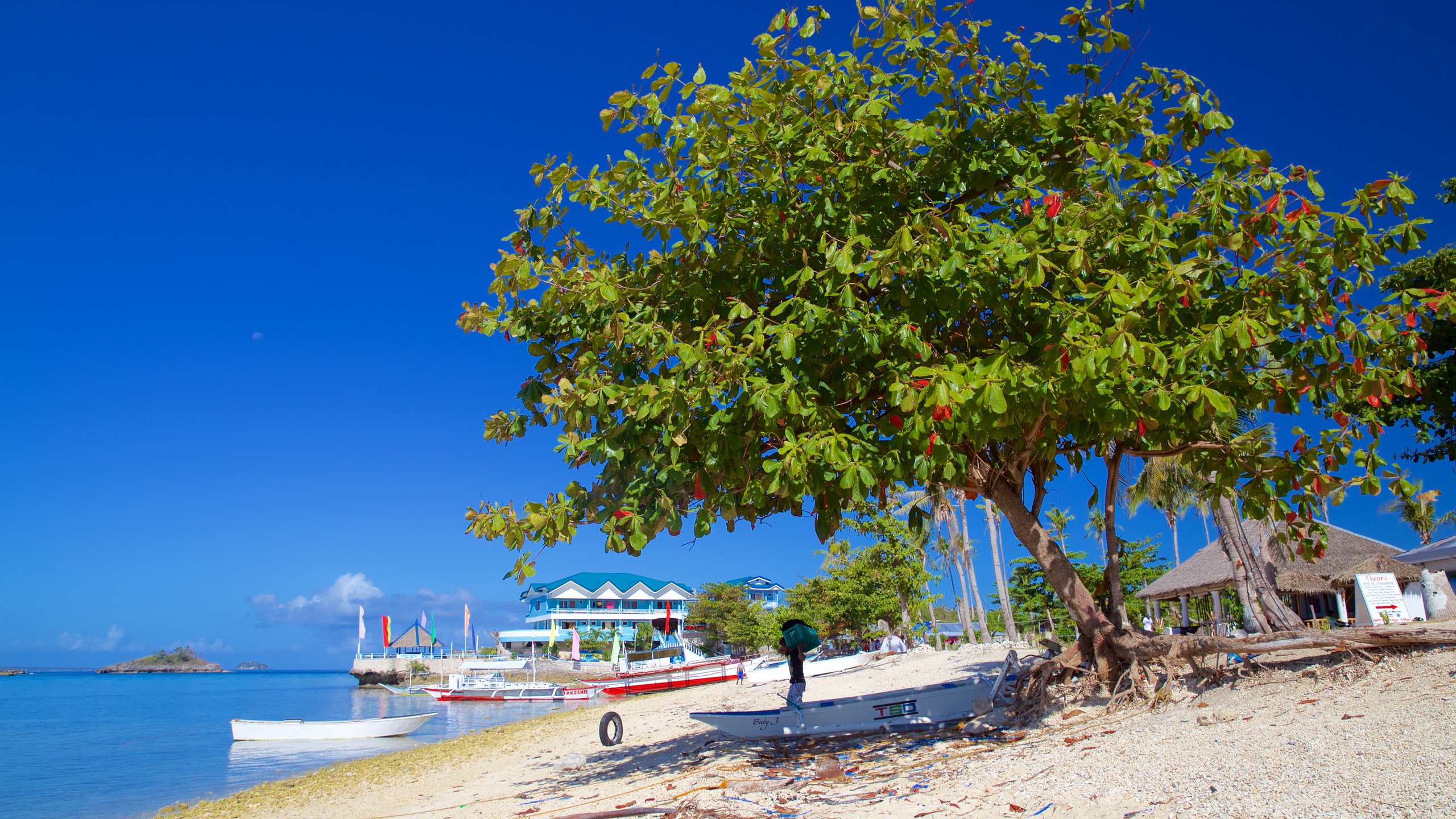 https://mdw-travel-data-us-east-1.s3.amazonaws.com/img/country/Spain/Bounty-Beach/img_05.jpg
