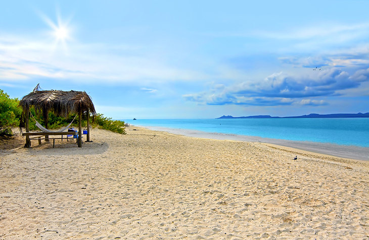 https://mdw-travel-data-us-east-1.s3.amazonaws.com/img/country/Spain/CC-Bonaire/img_01.jpg