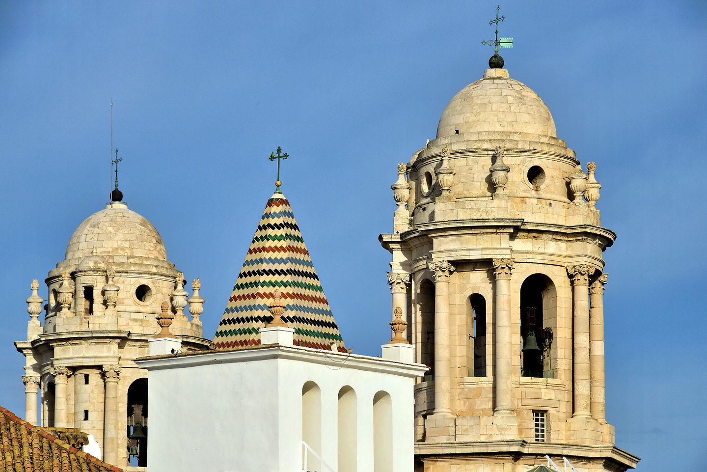 https://mdw-travel-data-us-east-1.s3.amazonaws.com/img/country/Spain/Cadiz-Museum/img_02.jpg