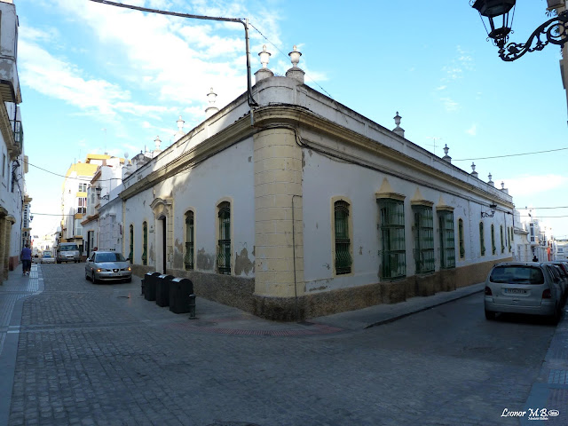 https://mdw-travel-data-us-east-1.s3.amazonaws.com/img/country/Spain/Calle-Perez-Galdos/img_01.jpg