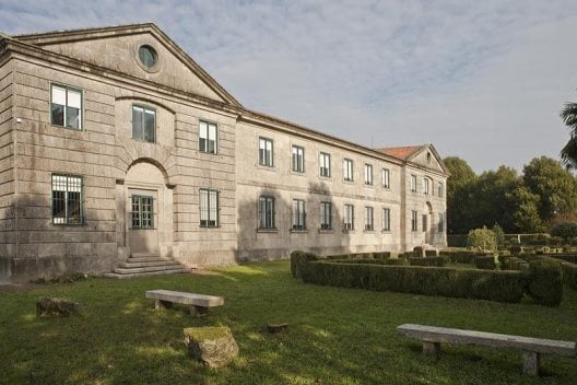 https://mdw-travel-data-us-east-1.s3.amazonaws.com/img/country/Spain/Campus-Stellae/img_05.jpg