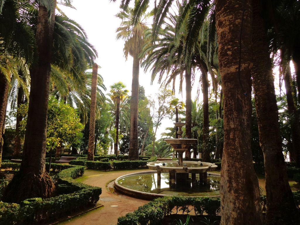 https://mdw-travel-data-us-east-1.s3.amazonaws.com/img/country/Spain/Carmen-de-los-Martires/img_05.jpg