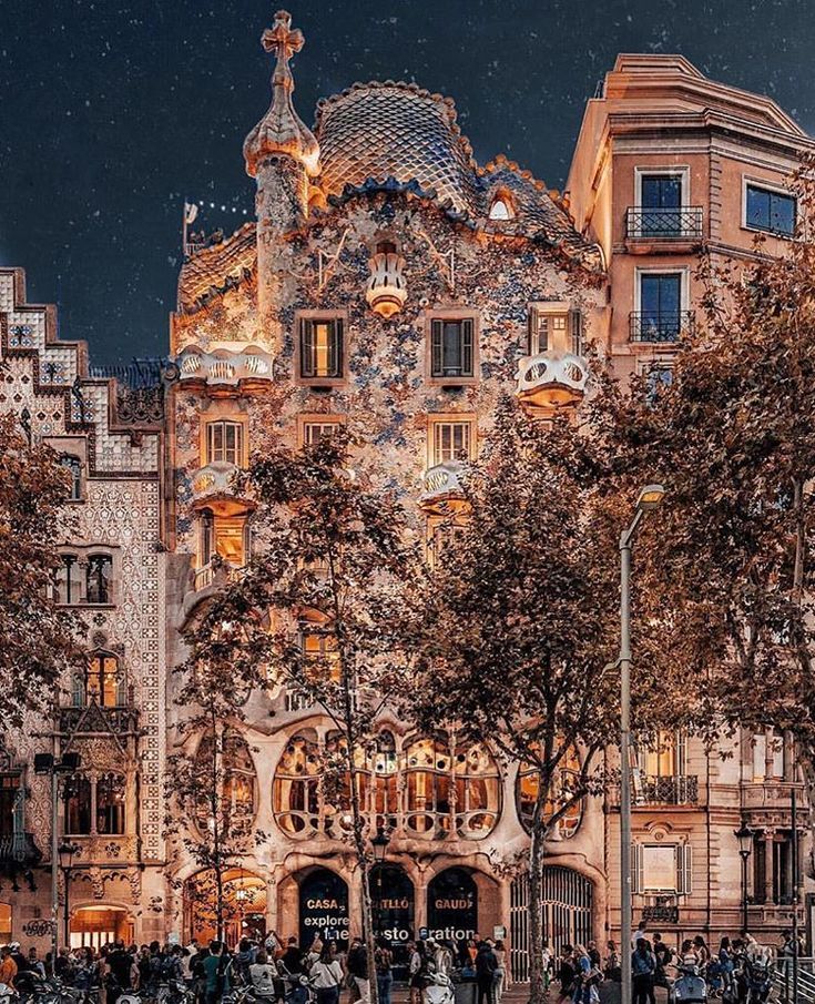 https://mdw-travel-data-us-east-1.s3.amazonaws.com/img/country/Spain/Casa-Batllo/img_01.jpg