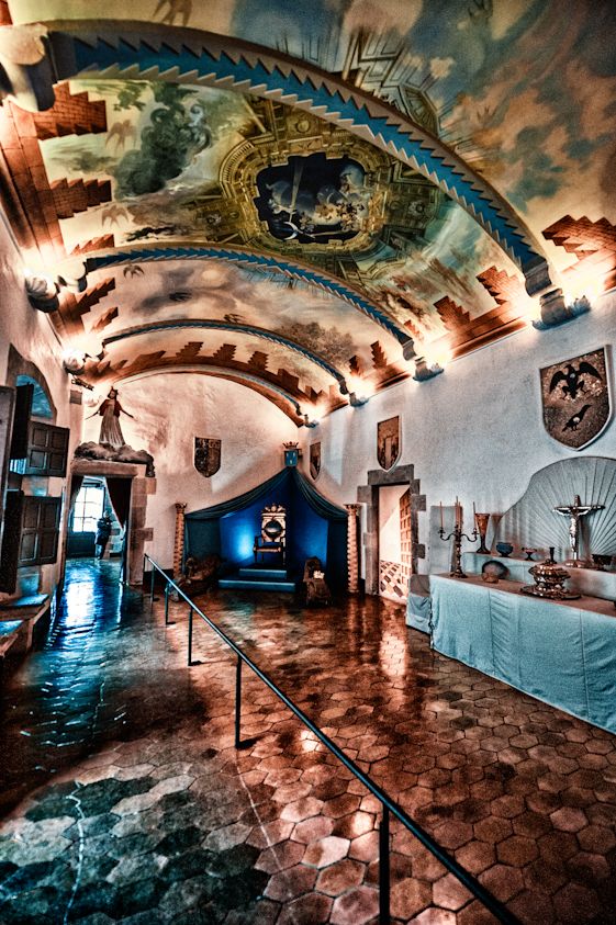 https://mdw-travel-data-us-east-1.s3.amazonaws.com/img/country/Spain/Casa-Museu-Dali/img_02.jpg