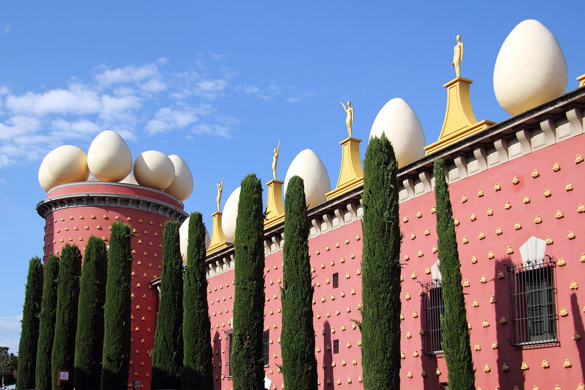 https://mdw-travel-data-us-east-1.s3.amazonaws.com/img/country/Spain/Casa-Museu-Dali/img_03.jpg