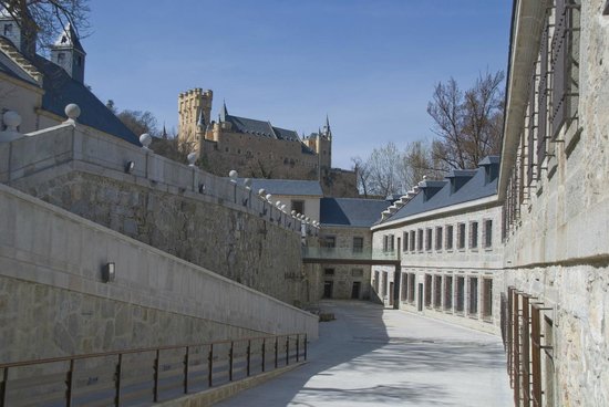 https://mdw-travel-data-us-east-1.s3.amazonaws.com/img/country/Spain/Casa-de-la-Moneda-de-Segovia/img_02.jpg