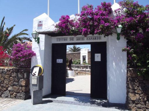 https://mdw-travel-data-us-east-1.s3.amazonaws.com/img/country/Spain/Centro-de-Arte-Canario-Casa-Mane/img_00.jpg