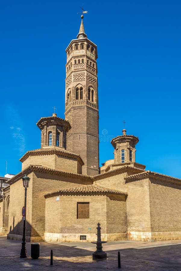 https://mdw-travel-data-us-east-1.s3.amazonaws.com/img/country/Spain/Church-of-San-Pablo/img_03.jpg