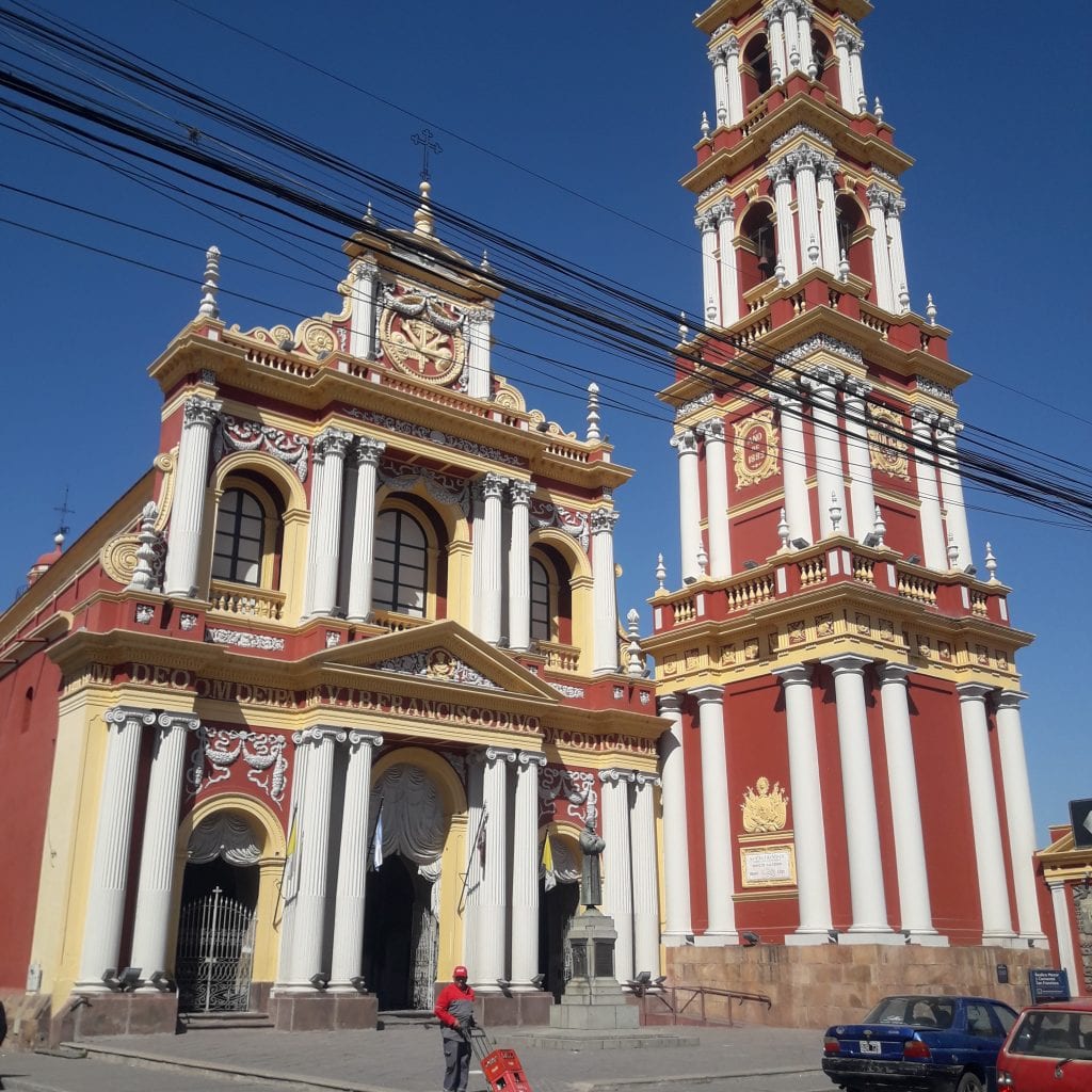 https://mdw-travel-data-us-east-1.s3.amazonaws.com/img/country/Spain/Convento-de-San-Francisco/img_03.jpg