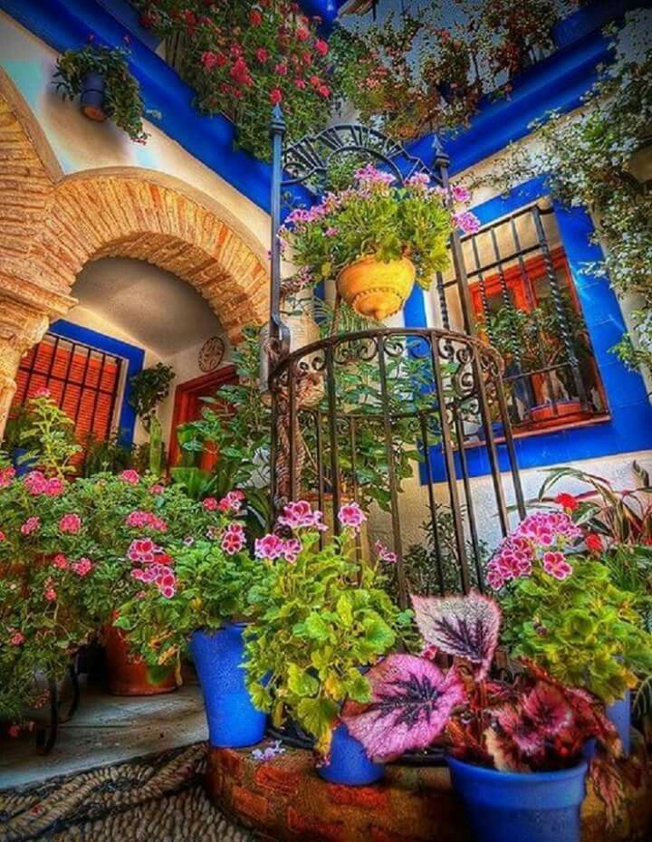 https://mdw-travel-data-us-east-1.s3.amazonaws.com/img/country/Spain/Cordoba-Botanical-Gardens/img_04.jpg