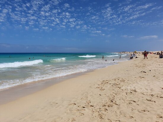 https://mdw-travel-data-us-east-1.s3.amazonaws.com/img/country/Spain/Corralejo-Natural-Park/img_04.jpg