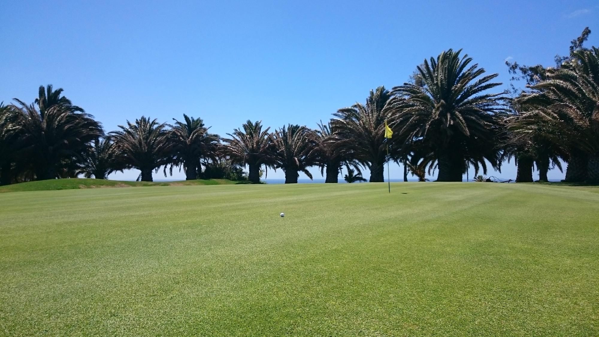 https://mdw-travel-data-us-east-1.s3.amazonaws.com/img/country/Spain/Costa-Teguise-Golf/img_05.jpg