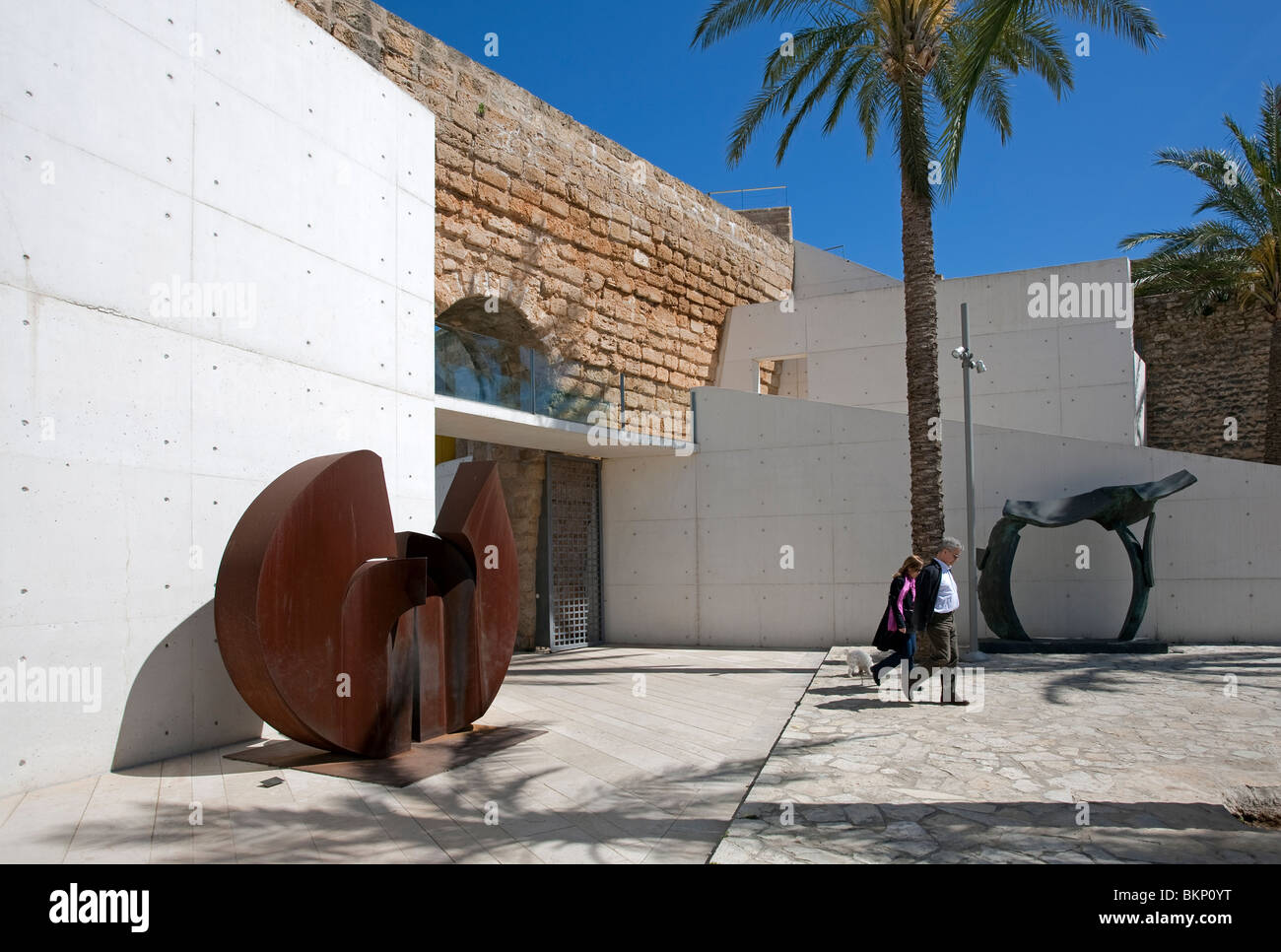 https://mdw-travel-data-us-east-1.s3.amazonaws.com/img/country/Spain/Es-Baluard-Museum/img_03.jpg