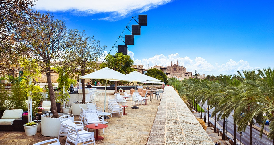 https://mdw-travel-data-us-east-1.s3.amazonaws.com/img/country/Spain/Es-Baluard/img_04.jpg