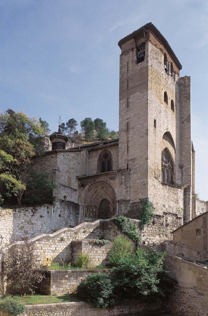 https://mdw-travel-data-us-east-1.s3.amazonaws.com/img/country/Spain/Estella-Lizarra/img_01.jpg