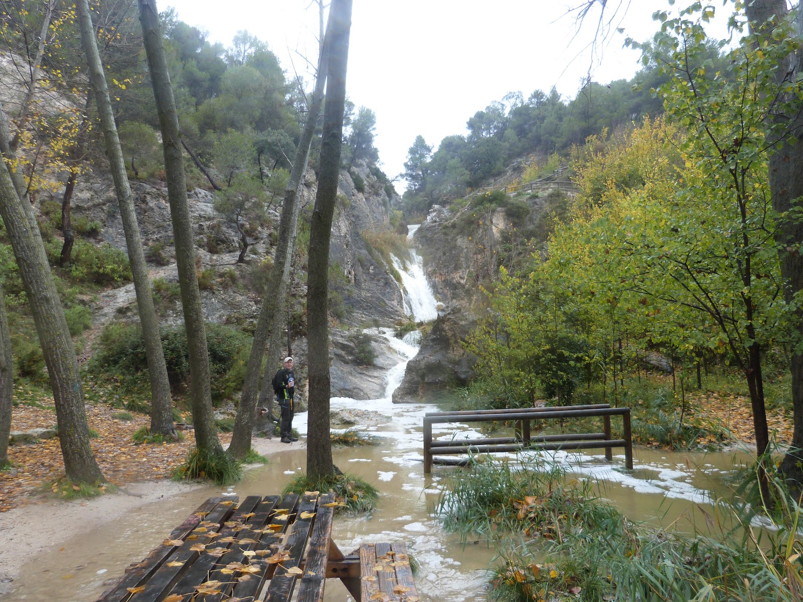 https://mdw-travel-data-us-east-1.s3.amazonaws.com/img/country/Spain/Font-Roja-Natural-Park/img_03.jpg