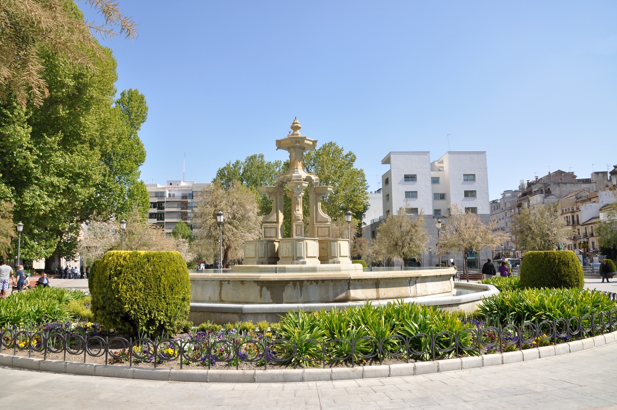 https://mdw-travel-data-us-east-1.s3.amazonaws.com/img/country/Spain/Fuente-de-las-Batallas/img_02.jpg