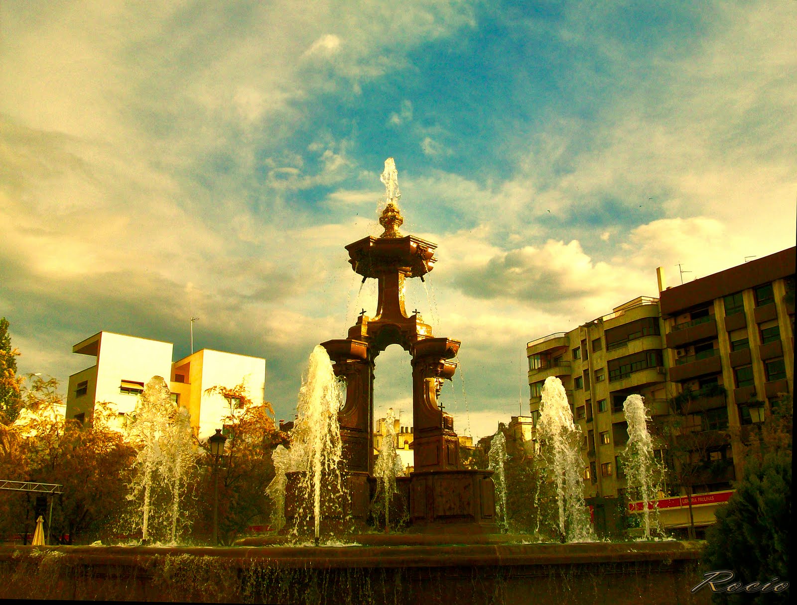 https://mdw-travel-data-us-east-1.s3.amazonaws.com/img/country/Spain/Fuente-de-las-Batallas/img_04.jpg