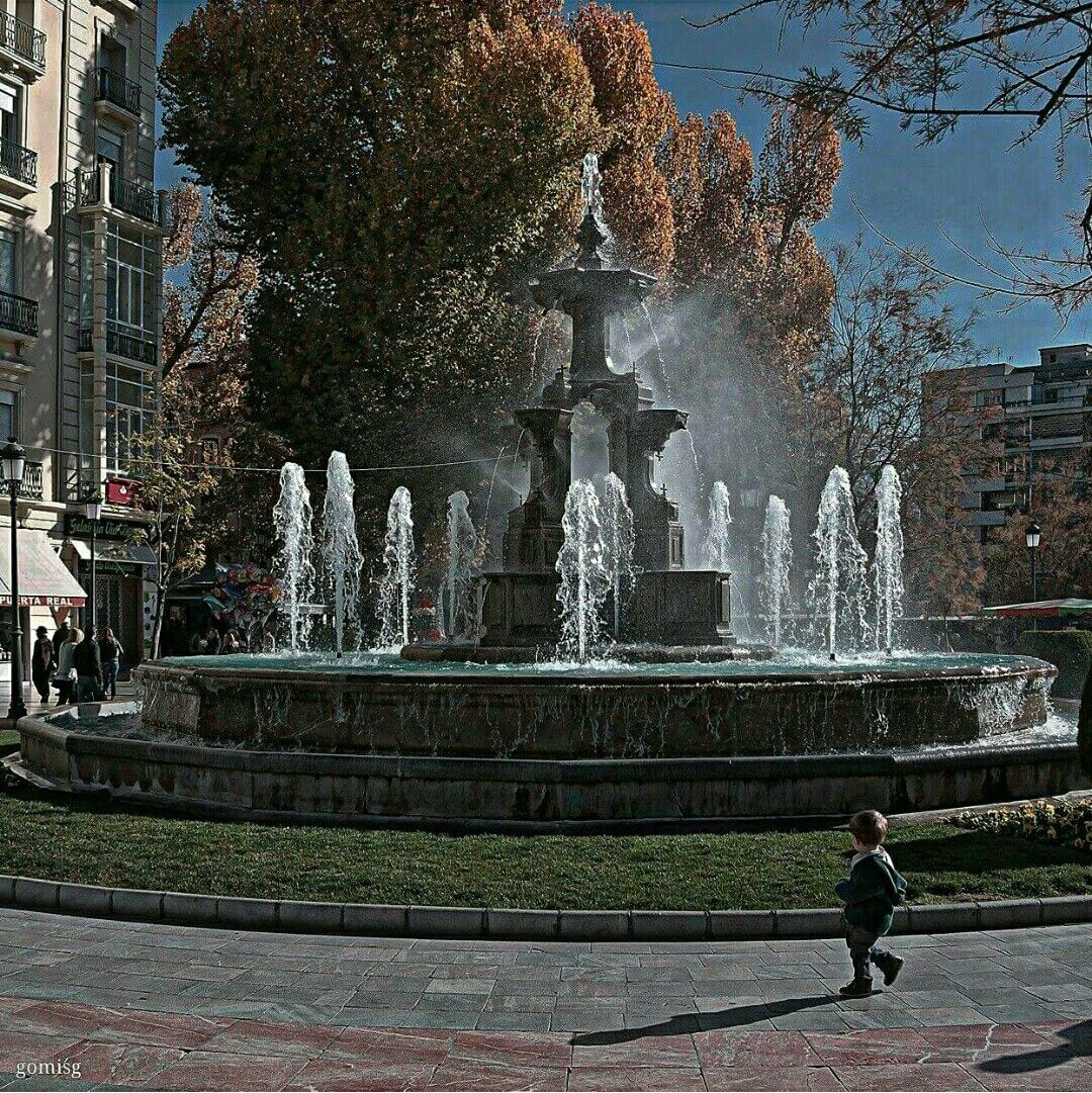 https://mdw-travel-data-us-east-1.s3.amazonaws.com/img/country/Spain/Fuente-de-las-Batallas/img_05.jpg