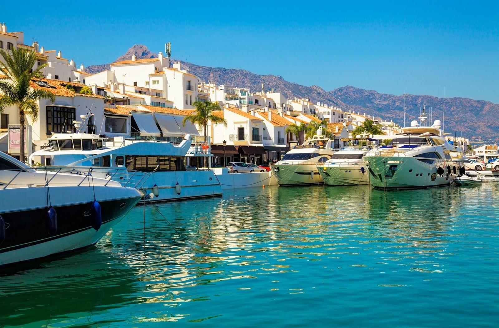 https://mdw-travel-data-us-east-1.s3.amazonaws.com/img/country/Spain/Funny-Beach-Marbella/img_02.jpg