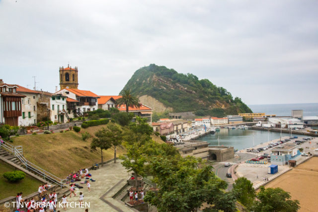 https://mdw-travel-data-us-east-1.s3.amazonaws.com/img/country/Spain/Getaria-Old-Town/img_02.jpg