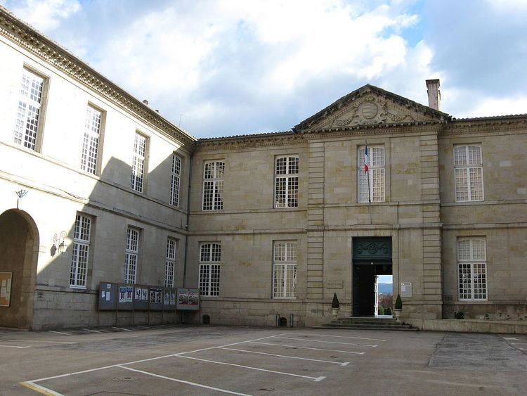https://mdw-travel-data-us-east-1.s3.amazonaws.com/img/country/Spain/Goya-Museum/img_02.jpg