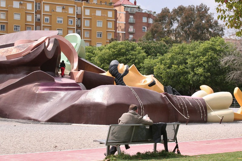 https://mdw-travel-data-us-east-1.s3.amazonaws.com/img/country/Spain/Gulliver-Park/img_03.jpg