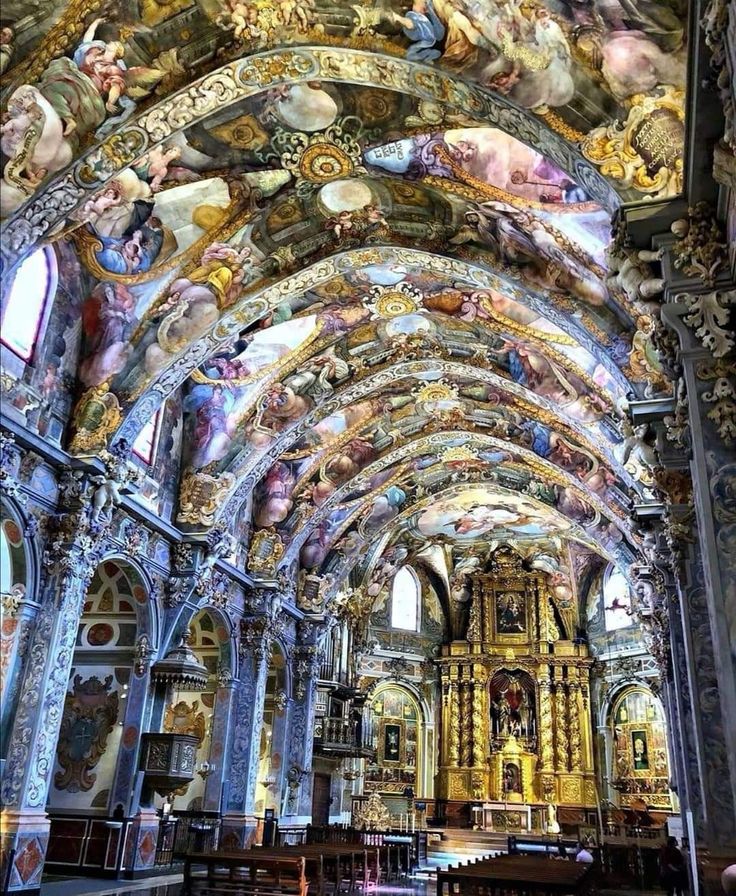 https://mdw-travel-data-us-east-1.s3.amazonaws.com/img/country/Spain/Iglesia-de-San-Nicolas/img_00.jpg