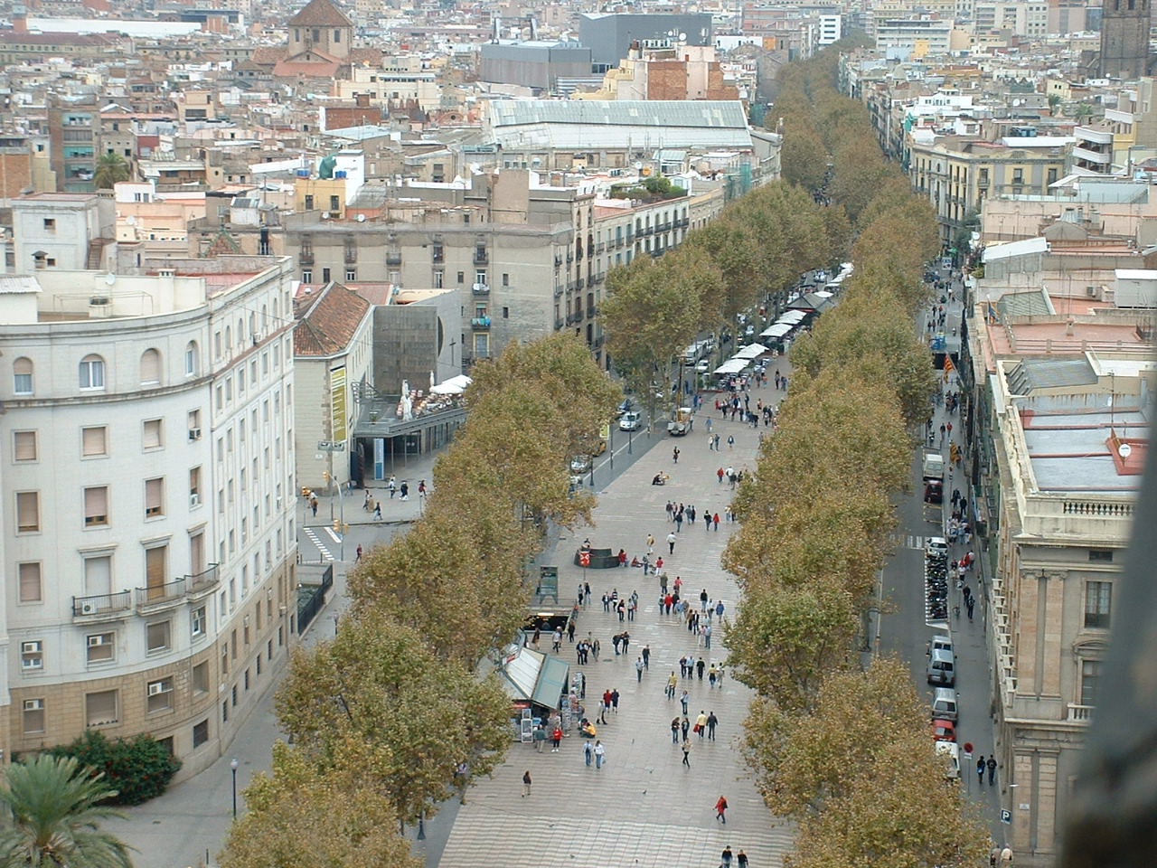 https://mdw-travel-data-us-east-1.s3.amazonaws.com/img/country/Spain/La-Rambla/img_02.jpg