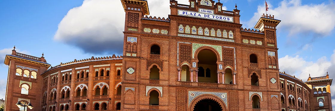 https://mdw-travel-data-us-east-1.s3.amazonaws.com/img/country/Spain/Las-Ventas-Bullring/img_02.jpg