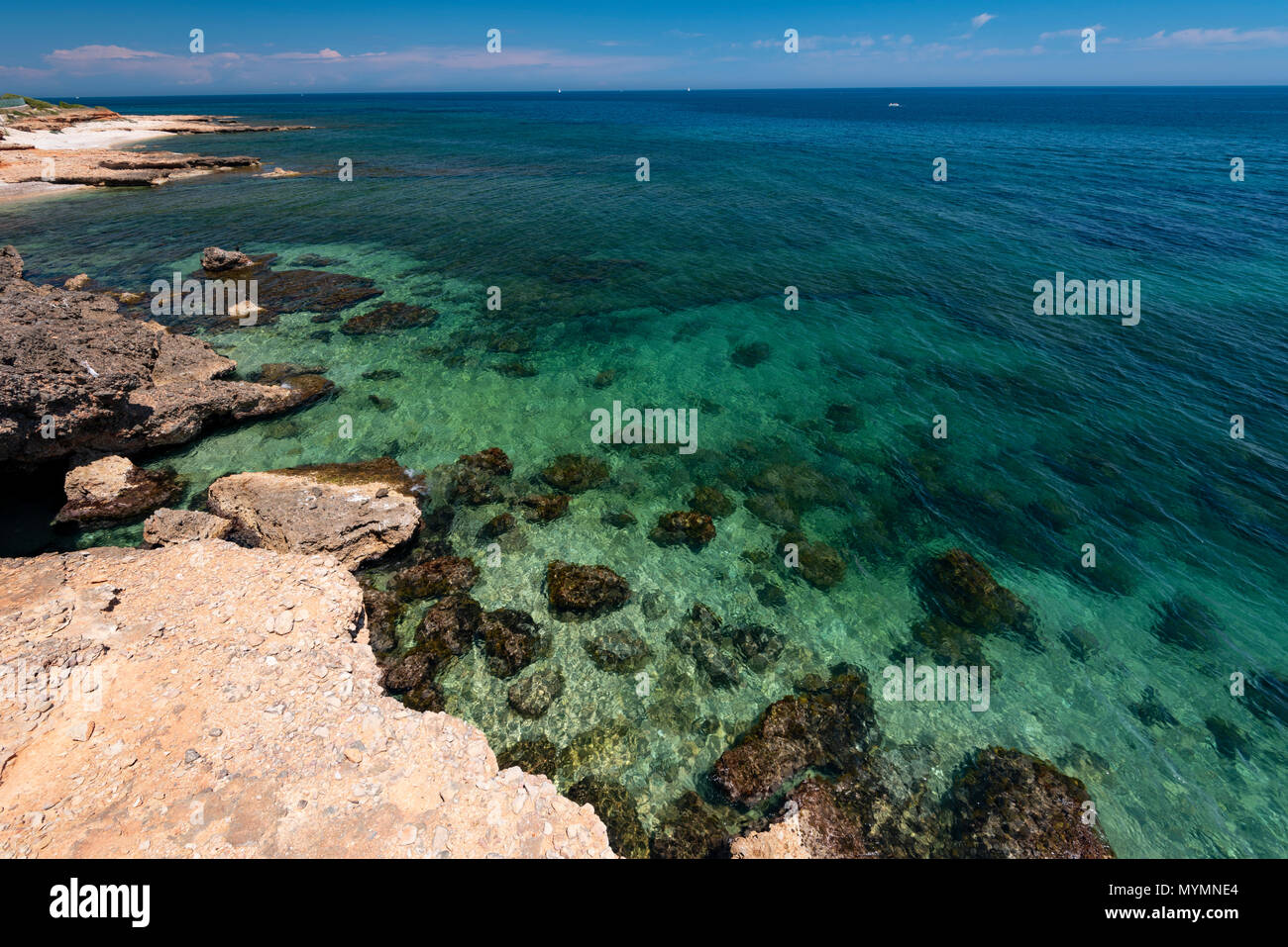 https://mdw-travel-data-us-east-1.s3.amazonaws.com/img/country/Spain/Les-Rotes-Beach/img_02.jpg