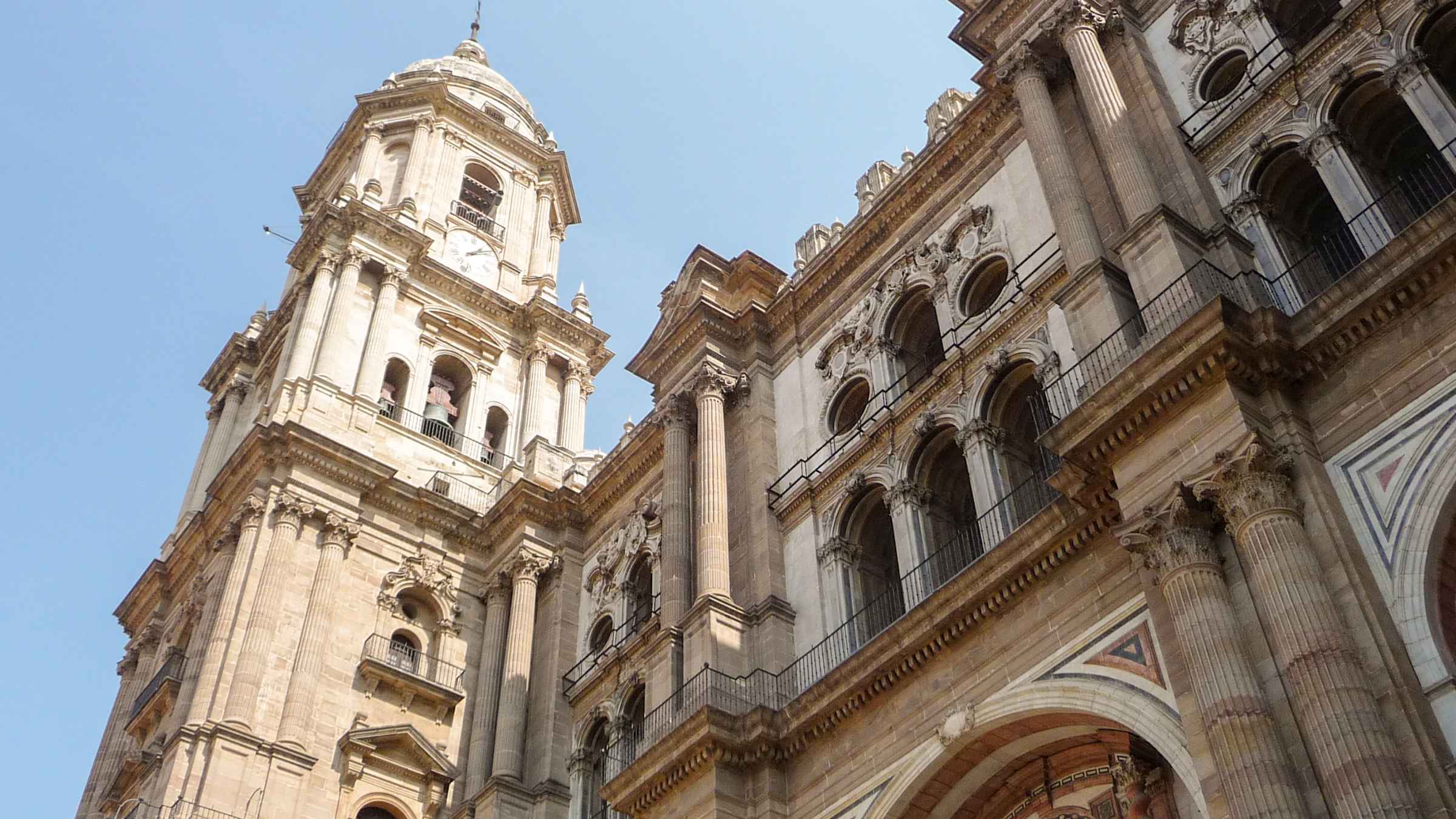 https://mdw-travel-data-us-east-1.s3.amazonaws.com/img/country/Spain/Malaga-Cathedral/img_05.jpg