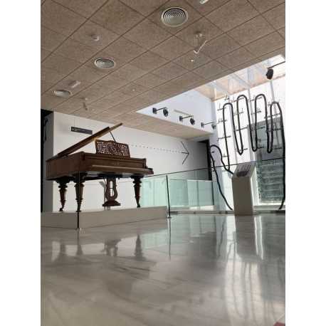 https://mdw-travel-data-us-east-1.s3.amazonaws.com/img/country/Spain/Malaga-Interactive-Music-Museum/img_03.jpg