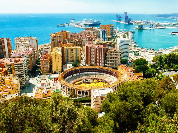 https://mdw-travel-data-us-east-1.s3.amazonaws.com/img/country/Spain/Malaga-Port/img_03.jpg