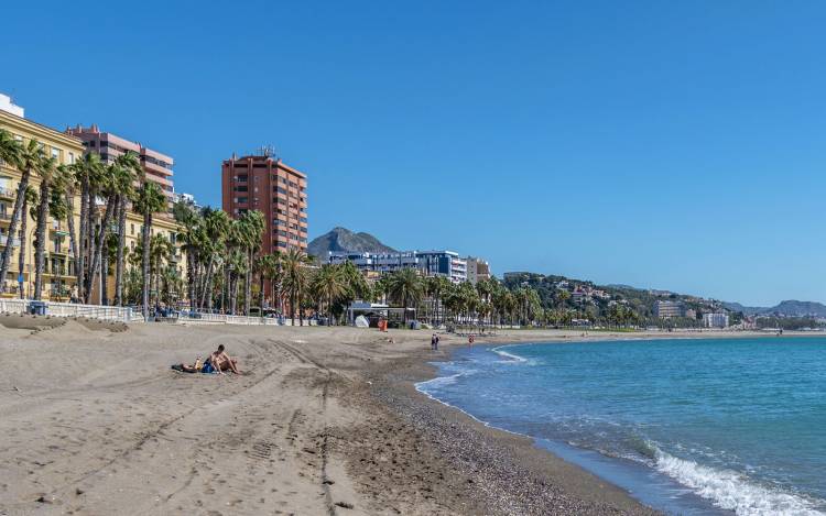 https://mdw-travel-data-us-east-1.s3.amazonaws.com/img/country/Spain/Malagueta-Beach/img_02.jpg