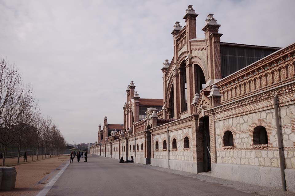 https://mdw-travel-data-us-east-1.s3.amazonaws.com/img/country/Spain/Matadero-Madrid/img_01.jpg
